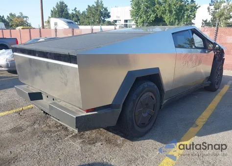 2025 Tesla Cybertruck All-Wheel Drive из США, поврежденный, VIN 7G2CEHED9SA067333